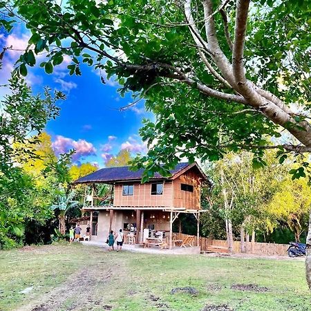 Firefly Treehouse Cafe And Bar Hotel Lazi ภายนอก รูปภาพ